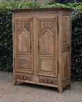 Antiker französischer Schrank