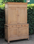 Antiker Schrank