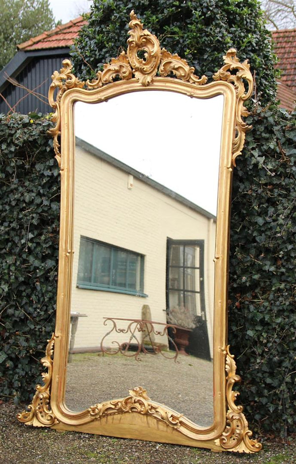 Großer antiker französischer Goldspiegel