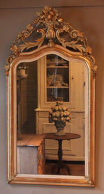 Antiker französischer Haubenspiegel
