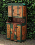 Antiker Deko-Schrank