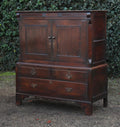 Antiker englischer Schrank